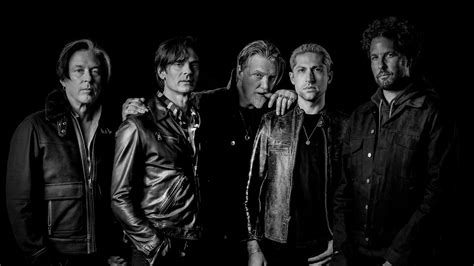 queens of the stone age newest tour